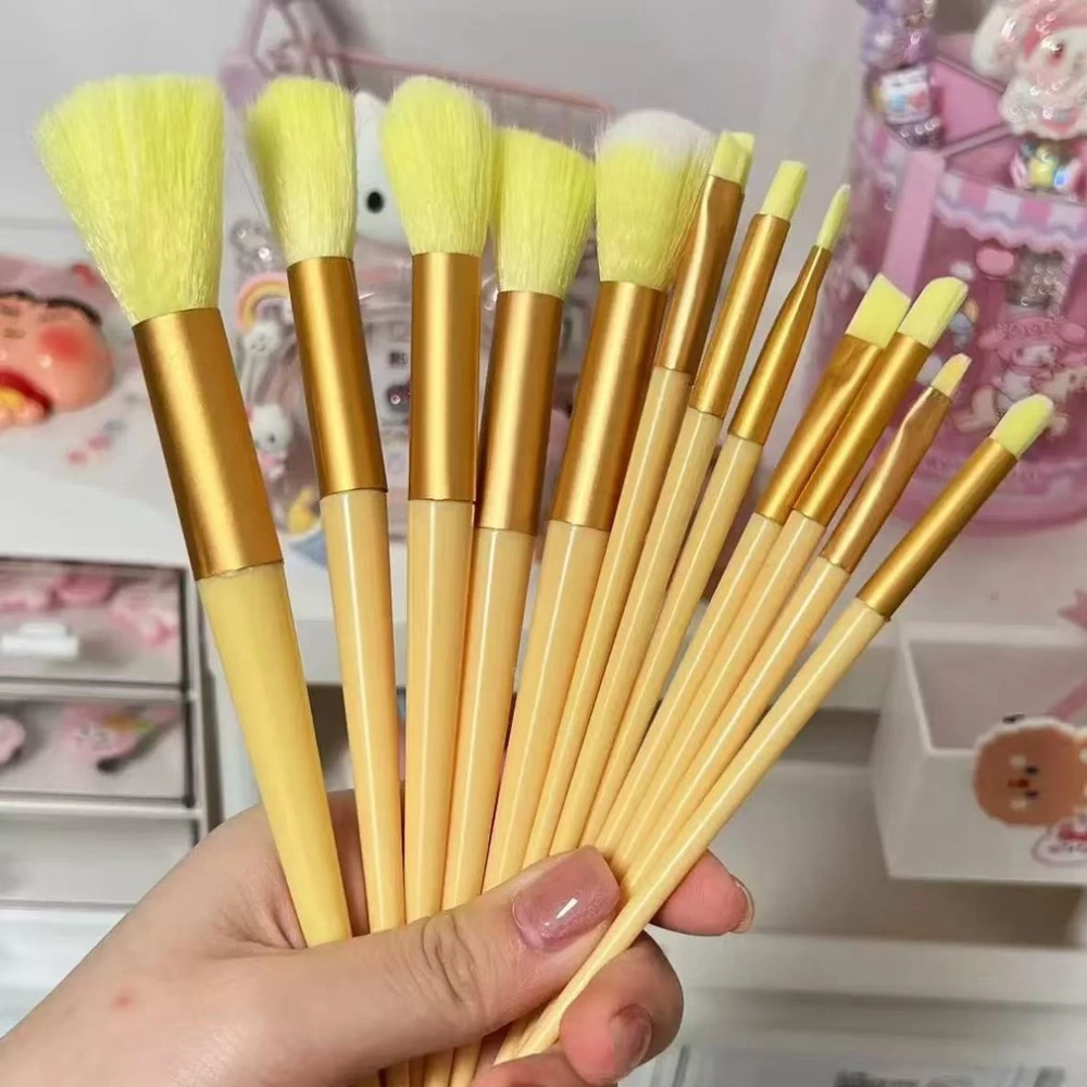 Conjunto de 13 Pincéis de Maquiagem – Suavidade, Praticidade e Perfeição em Cada Detalhe